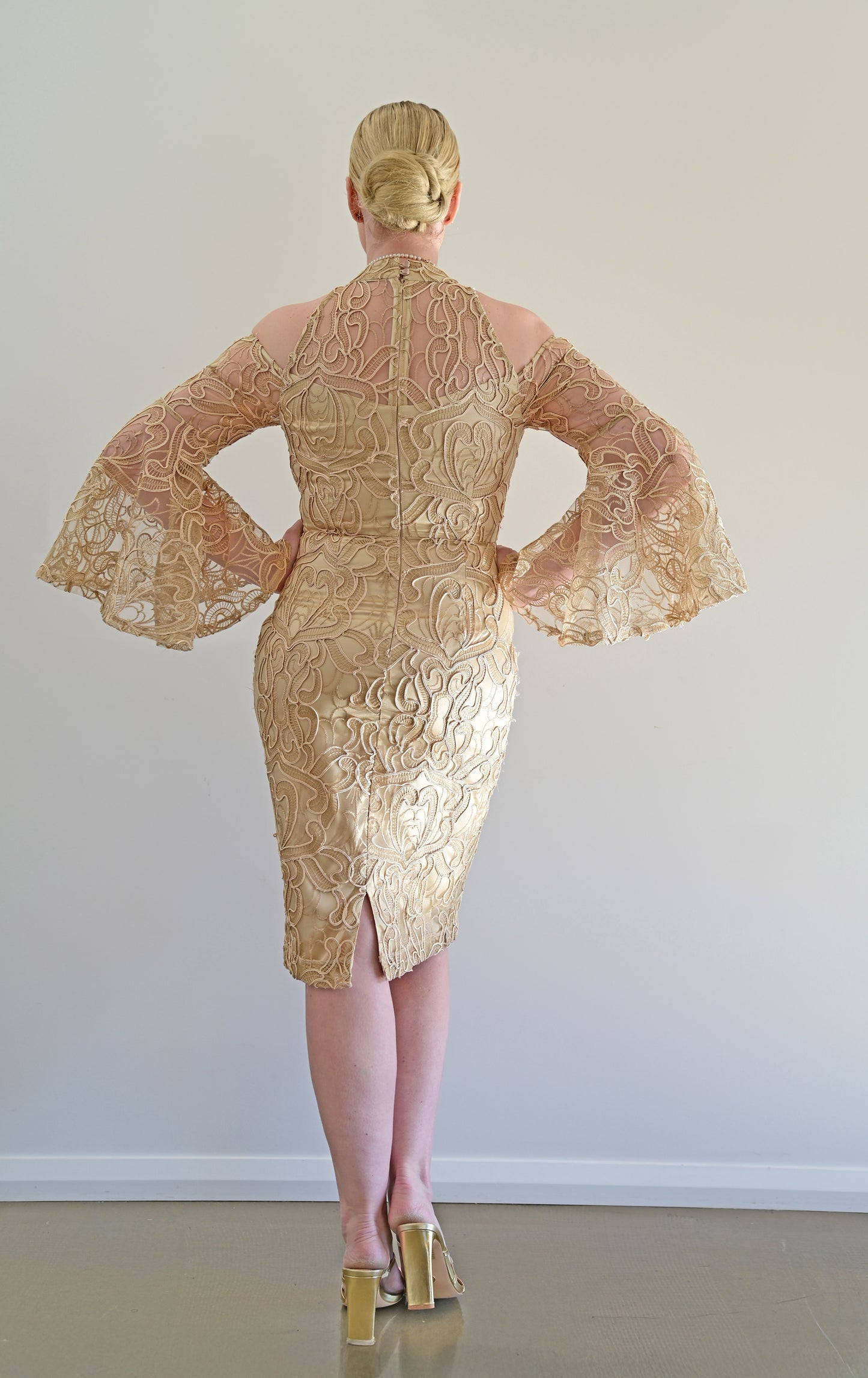 STUDIO S Embellished Midi Dress Champagne Gold (RRP $490)