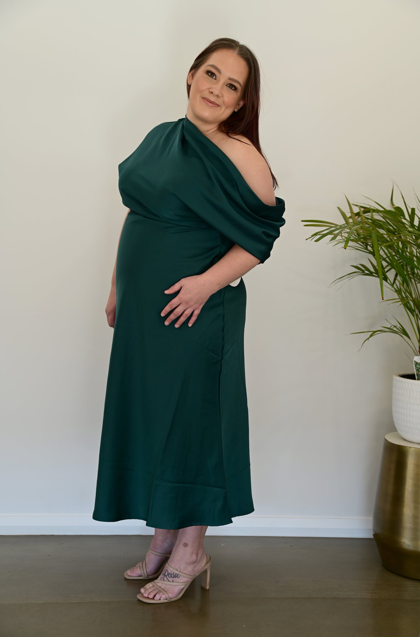 PILGRIM Agatha Off Shoulder Midi Dress Green (RRP $199.95)