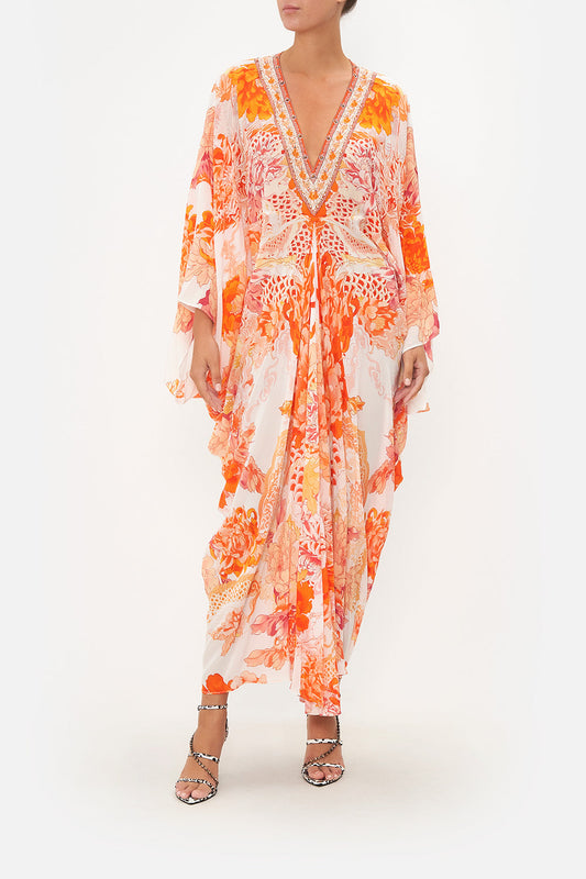 CAMILLA_00021574_T_SHAPE_LONG_KAFTAN_DRAGON_MOTHER_1.jpg