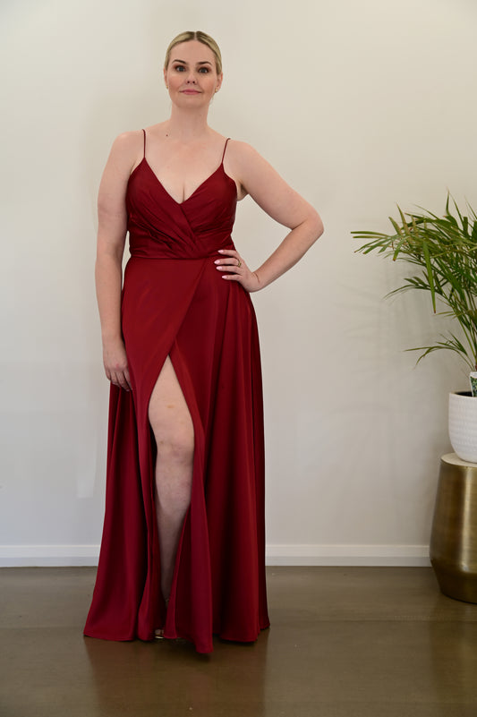 TANIA OLSEN Averi Dress Burgundy (RRP $299)