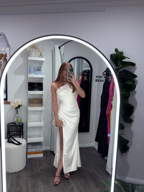 JADORE Custom Chelsea Gown JP101 White