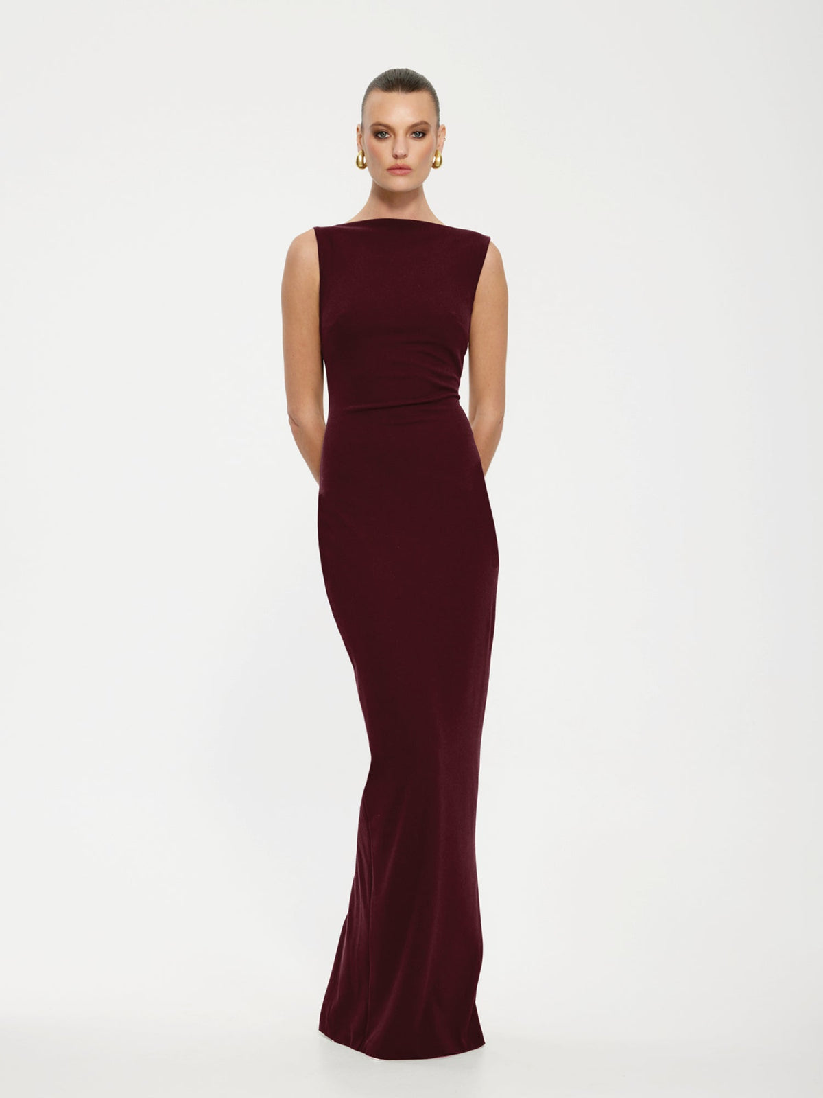 verona-gown-wine-798067.jpg